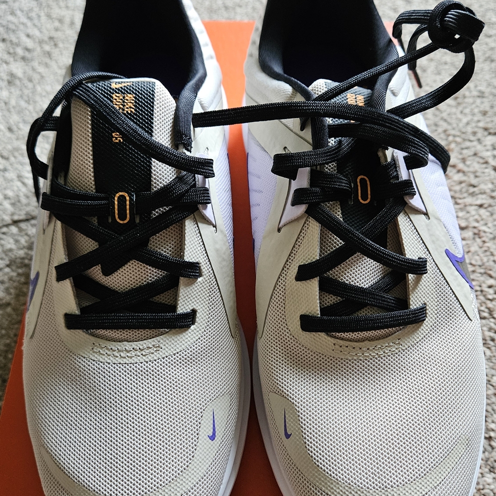 Women's Nike Quest 5